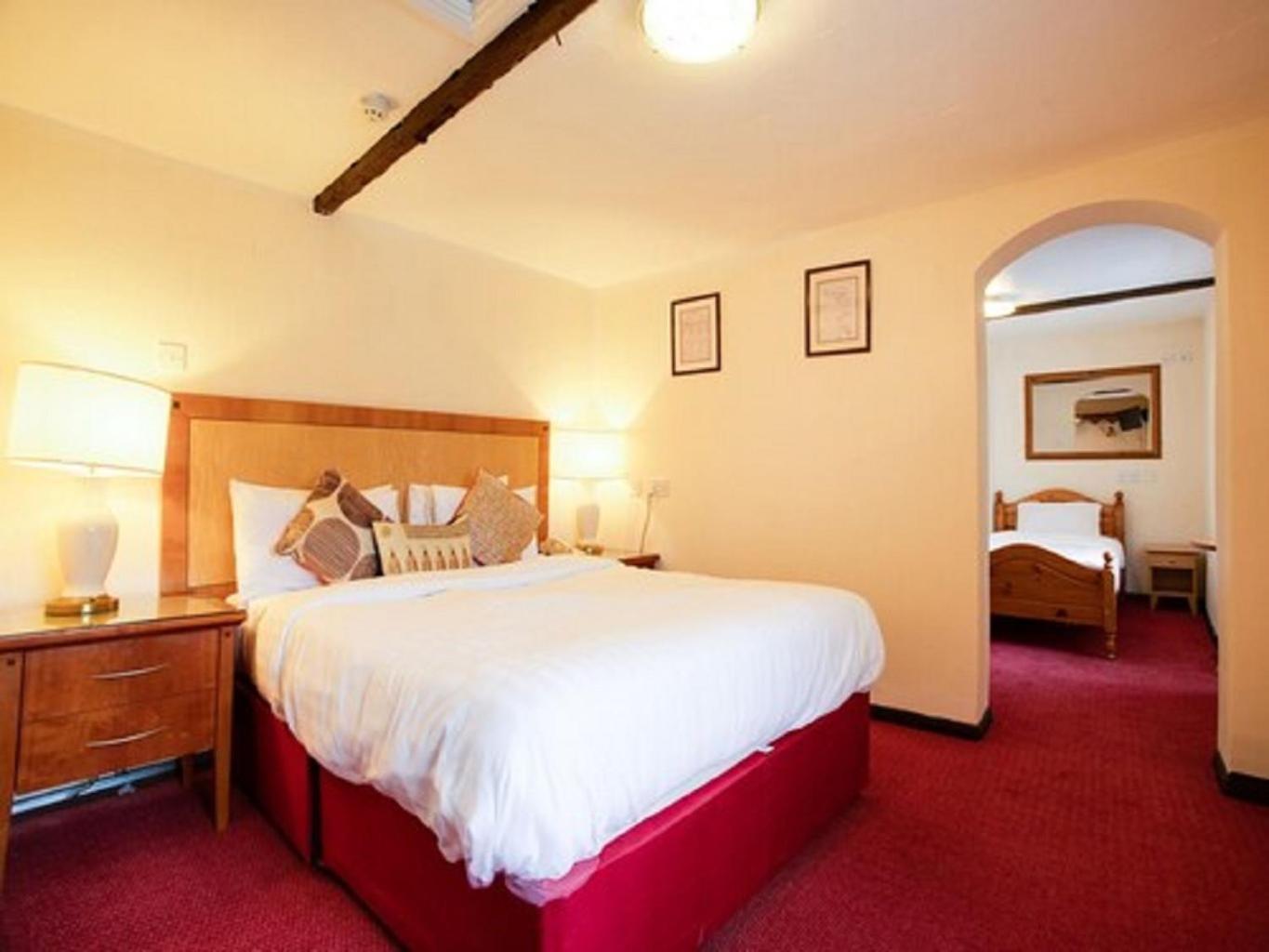 The Rose And Crown Hotel Wisbech Εξωτερικό φωτογραφία