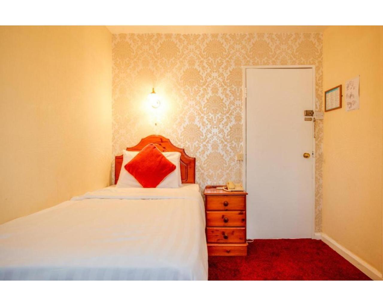 The Rose And Crown Hotel Wisbech Εξωτερικό φωτογραφία