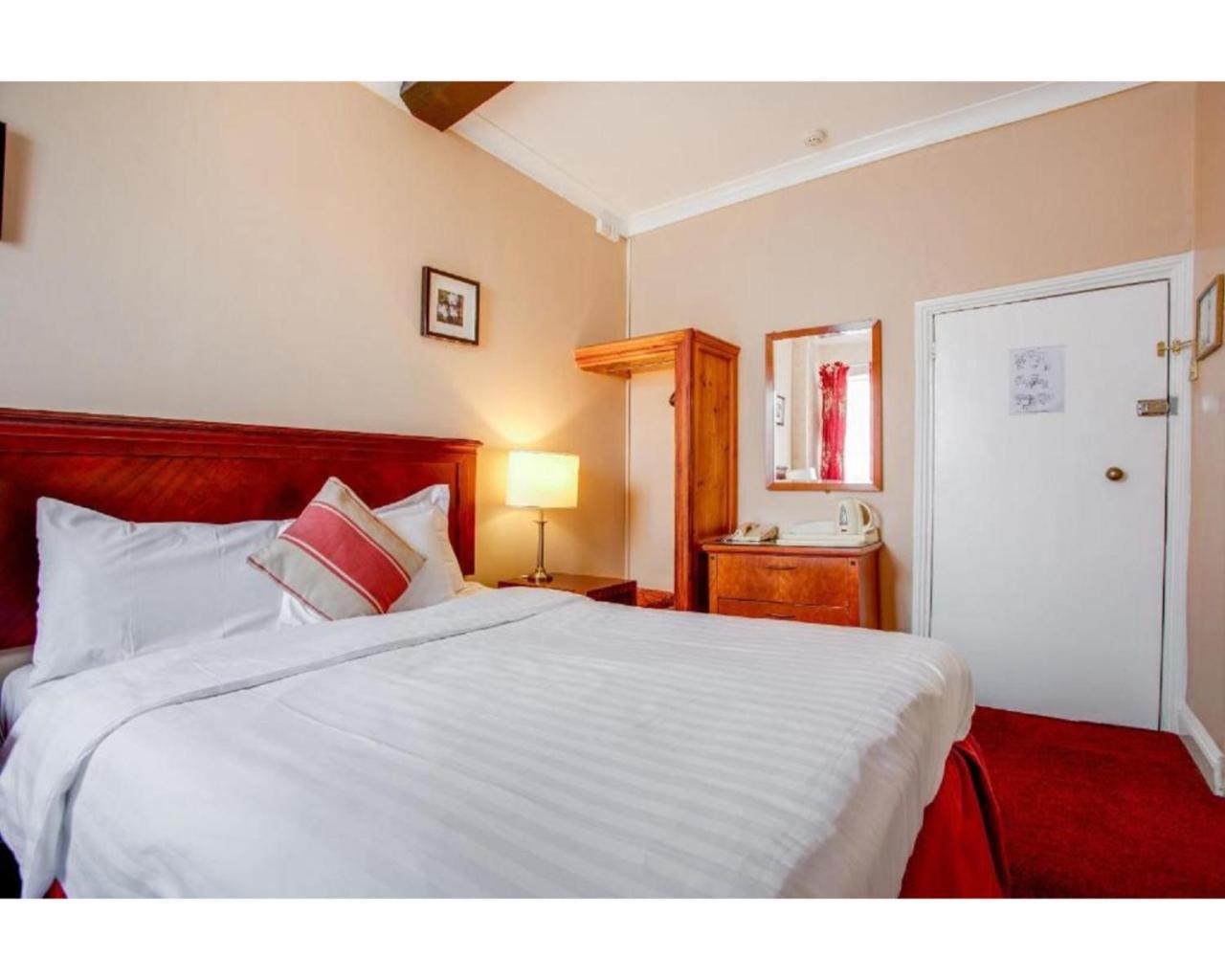 The Rose And Crown Hotel Wisbech Εξωτερικό φωτογραφία