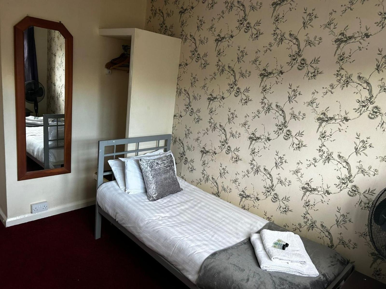The Rose And Crown Hotel Wisbech Δωμάτιο φωτογραφία