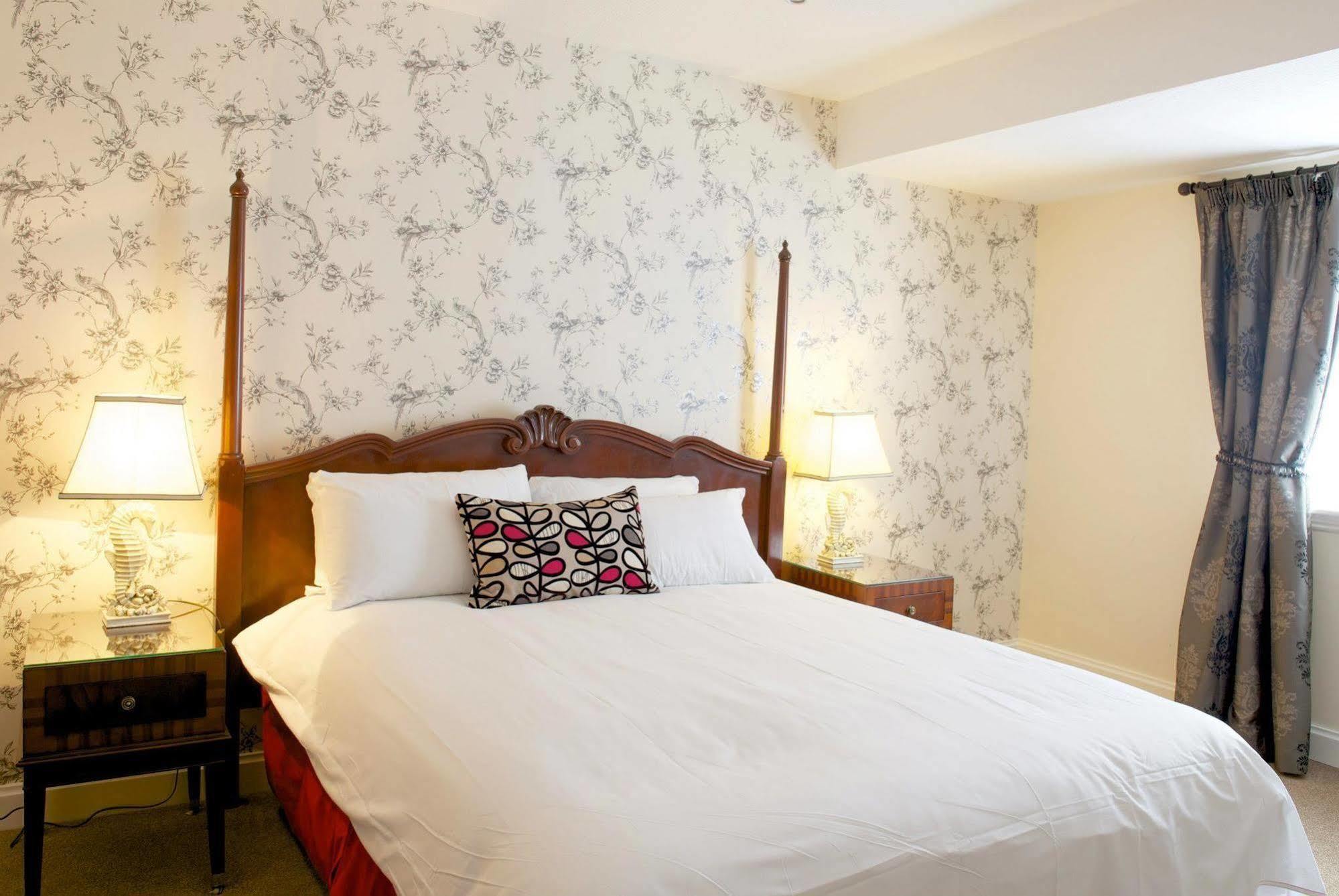 The Rose And Crown Hotel Wisbech Εξωτερικό φωτογραφία